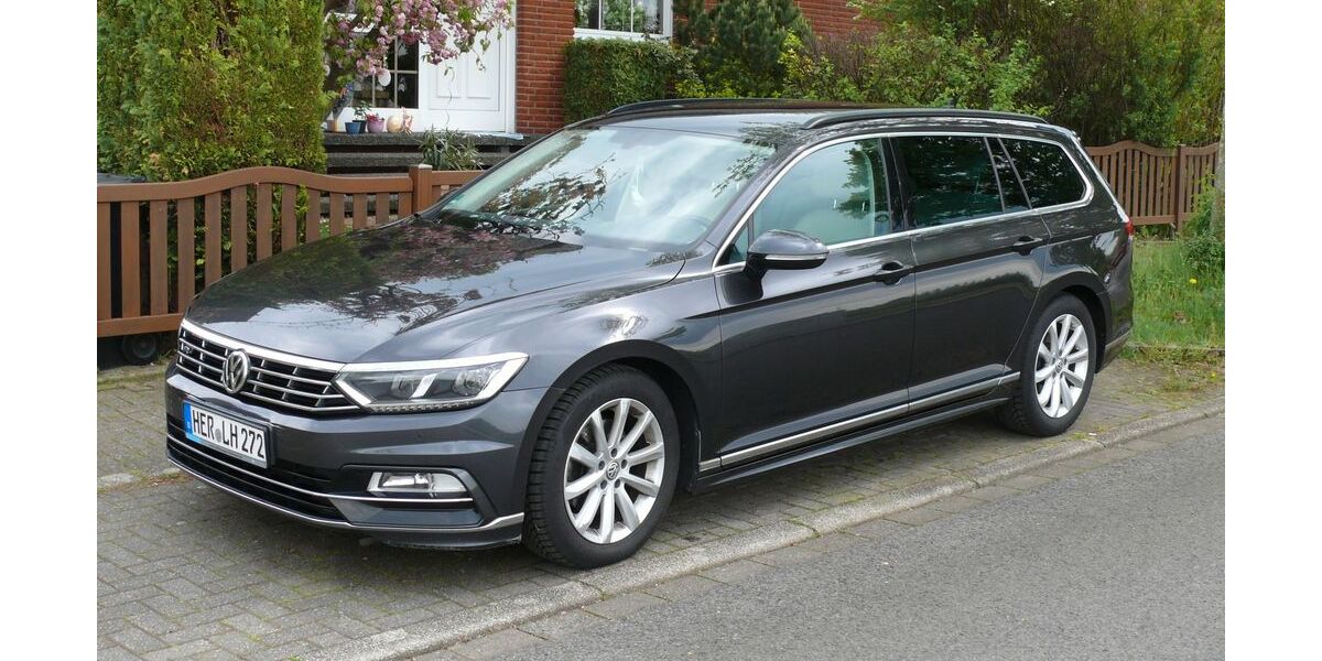 VW Passat 153.000 km 17.190 &euro; Herne 44627