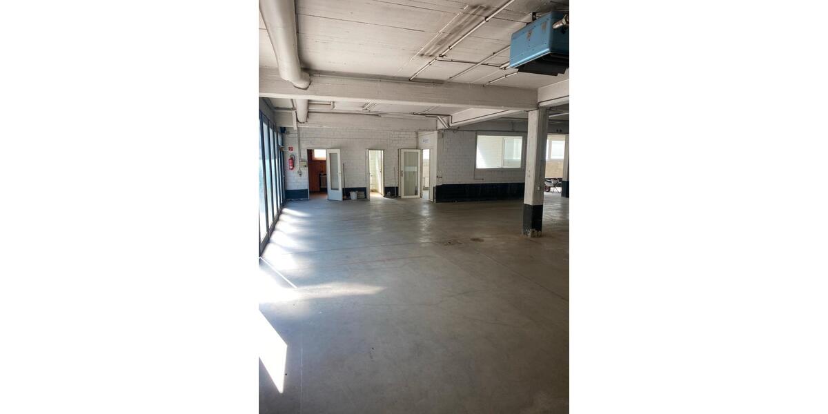 Lagerhalle Produktionshalle Gewerbehalle zimmer