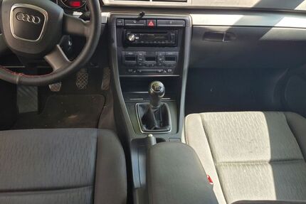 Audi A4 156.000 km 5.600 € Herten 45699