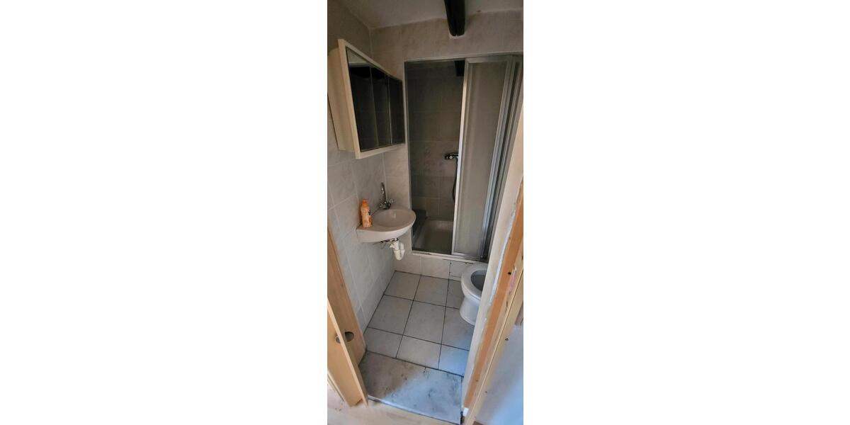 5 Zimmer Wohnung 85qm in Bochum-Weitmar zu vermieten 5 zimmer