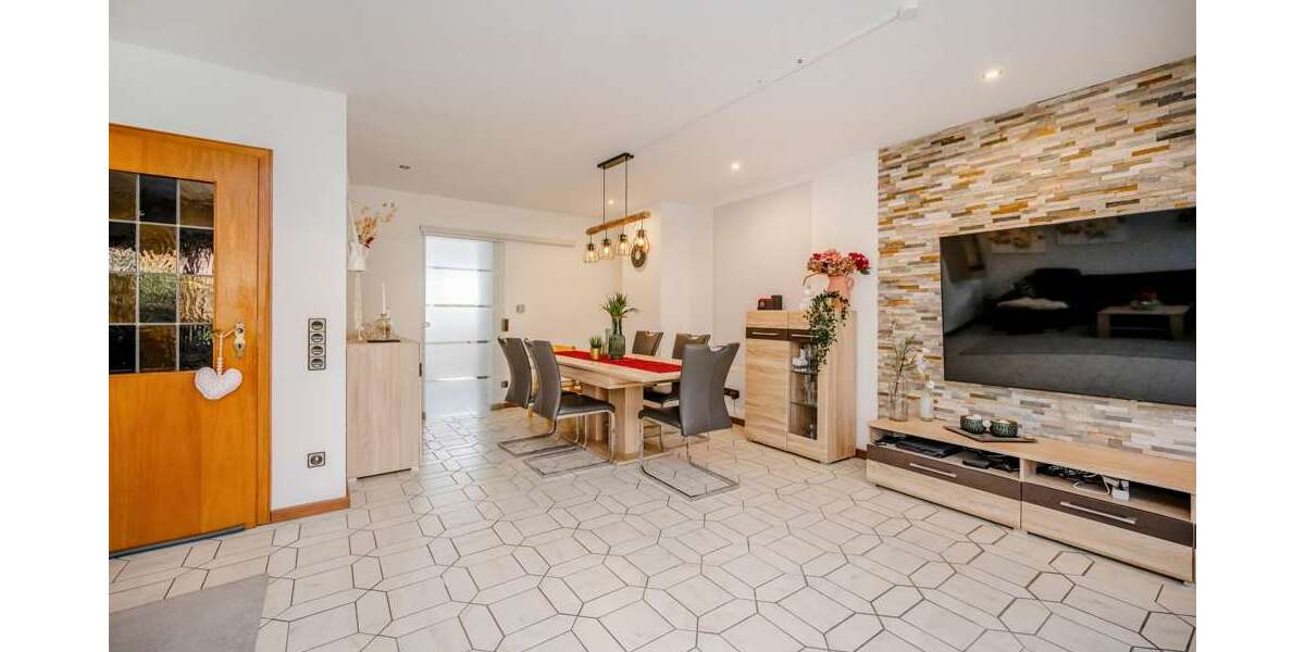 Einfamilienhaus Kamp-Lintfort Lintfort - 6 Zimmer, 153 m&sup2;, 310.000&euro; | Angebot:26169495