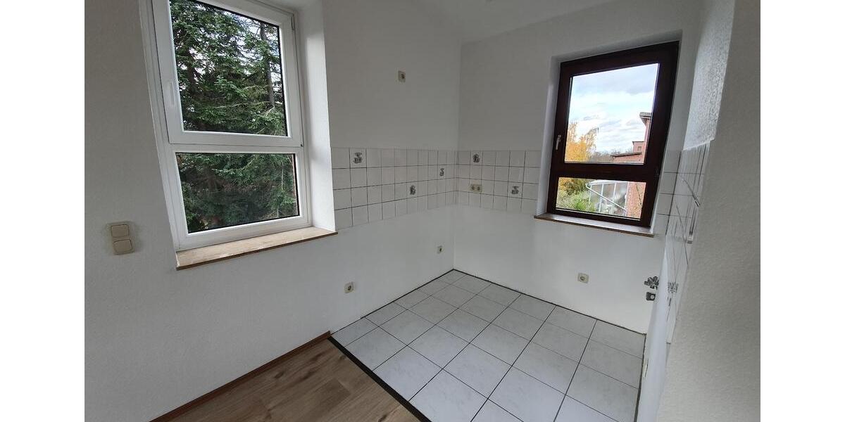 Nur mit WBS: Lichtdurchflutet & großzügig: 2-Zimmer-Wohnung mit Wintergarten zimmer