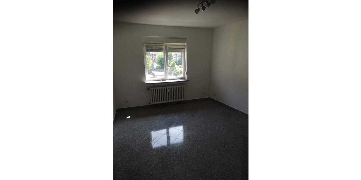 Etagenwohnung Gelsenkirchen Horst - 6 Zimmer, 120 m&sup2;, 810&euro; | Angebot:25094686