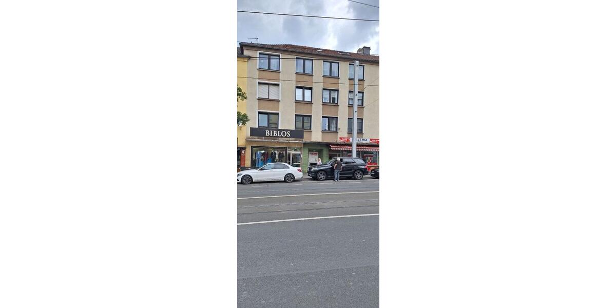 Provisionsfrei* Geräumige 4-Zi.-Wohnung m. Stellpl., Altendorfer Straße, 1.OG - Etagenwohnung Essen Altendorf | Angebot:26991510
