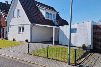 Einfamilienhaus Doppelhaushälfte