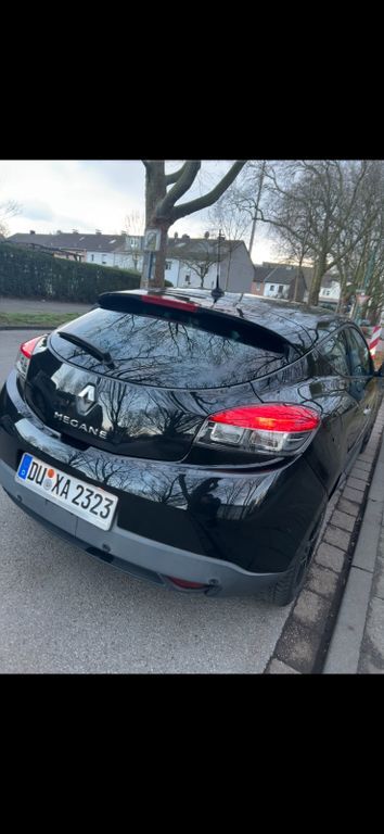 Renault Megane 181.000 km 3.999 € Duisburg 47166