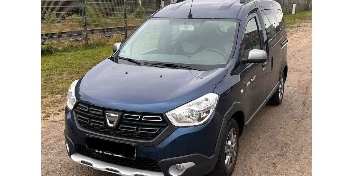 Dacia Dokker 186.000 km 6.400 € Oberhausen 46049