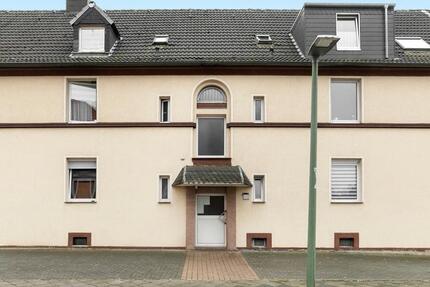 Haus Gelsenkirchen Ückendorf - 25 Zimmer, 432 m&sup2;, 499.000&euro; | Angebot:25367033