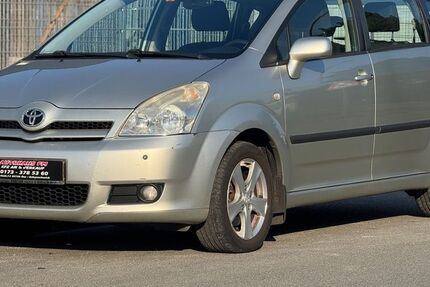 Toyota Corolla Verso 110.000 km 4.990 &euro; Oer-Erkenschwick 45739