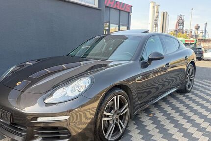 Porsche Panamera 125.200 km 31.950 &euro; Duisburg 47259