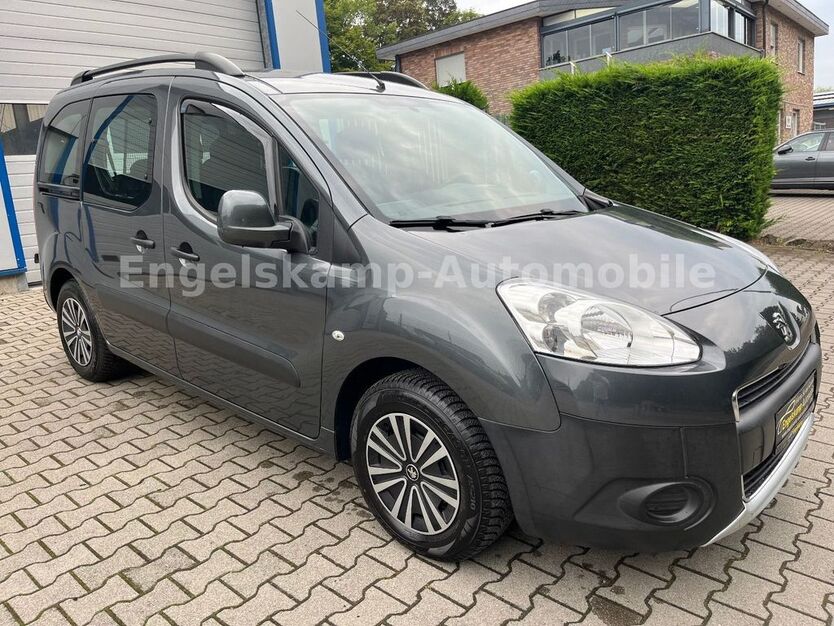 Peugeot Partner 100.000 km 8.990 € Oer-Erkenschwick 45739