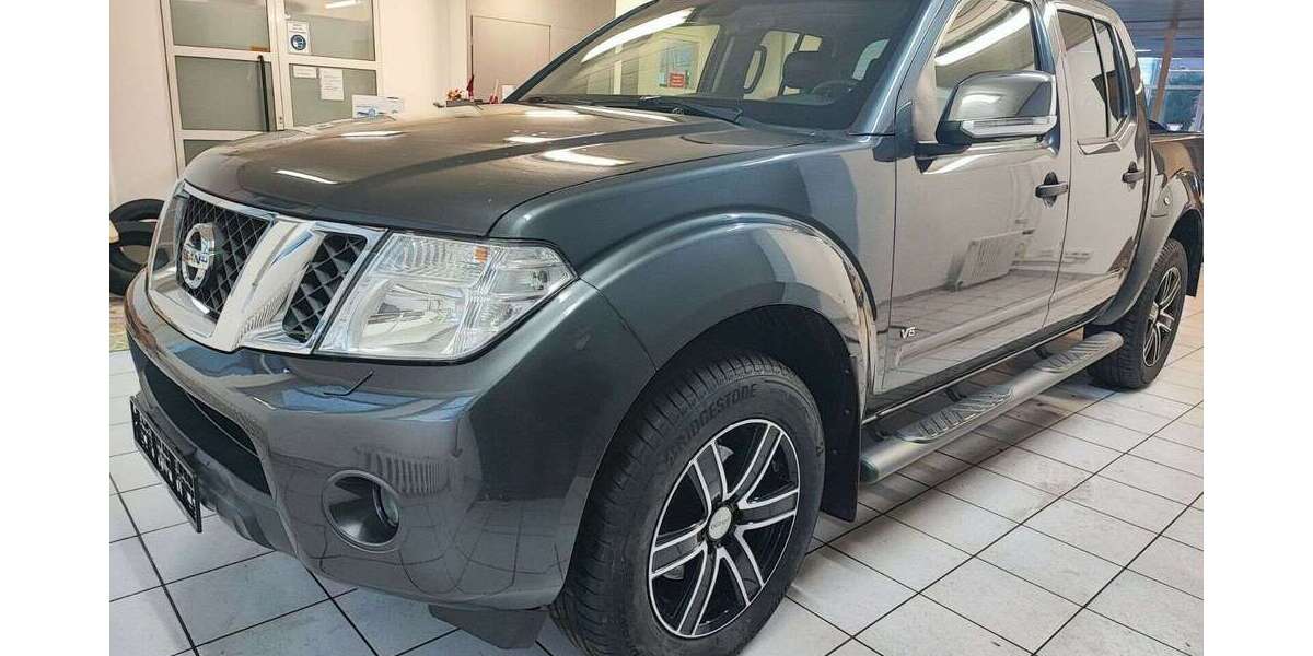 Nissan Navara 184.690 km 18.900 &euro; Moers 47443