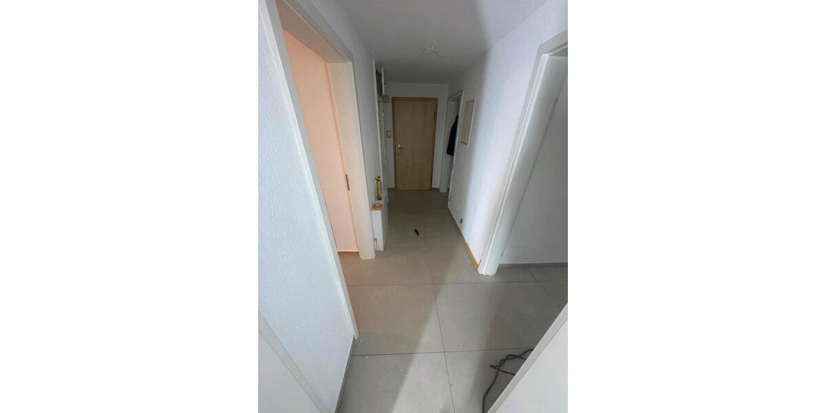 3.12 Zimmer Dachgeschoss Wohnung 3.Etage 3 zimmer