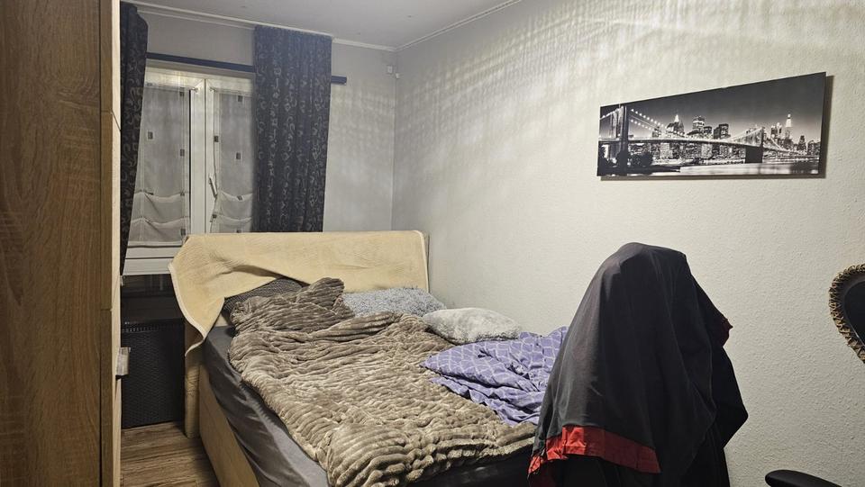 4-Zimmer-Wohnung zu vermieten - WBS notwendig 4 zimmer