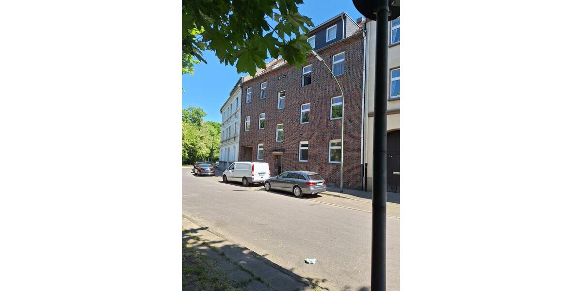 Provisionsfrei* Große 4-Zi-Wo, Gelsk Heßler, bezugsfrei, Erdgeschoß 4 zimmer