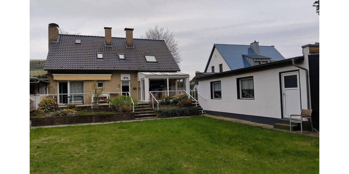 Einfamilienhaus Ratingen-Lintorf Lintorf - 7 Zimmer, 187 m&sup2;, 725.000&euro; | Angebot:26318909