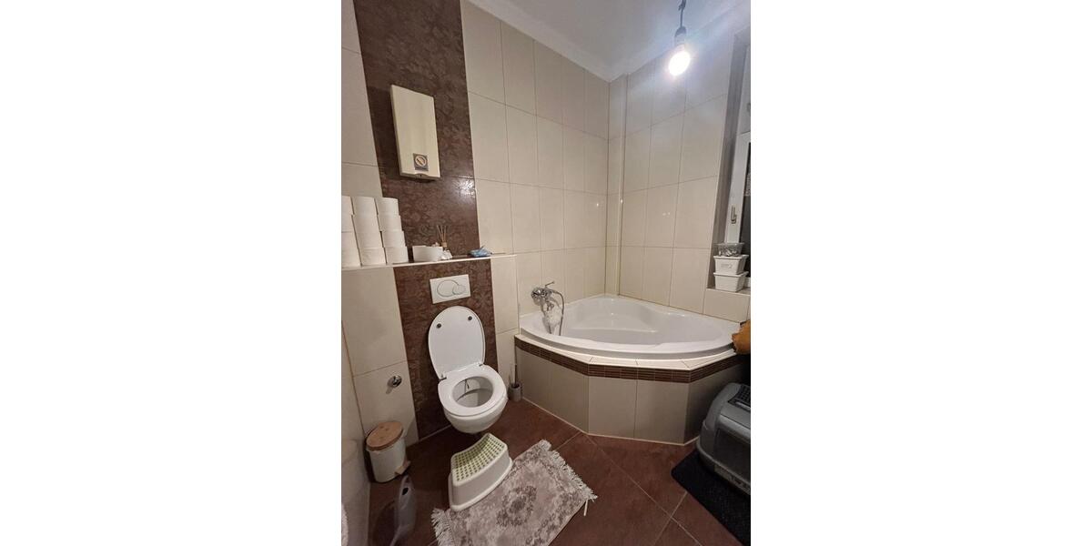 Etagenwohnung Duisburg Duisburg-Mitte - 4 Zimmer, 85 m&sup2;, 120.000&euro; | Angebot:26869302