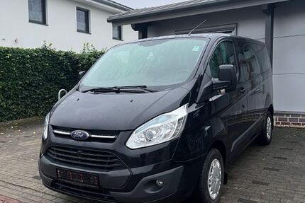 Ford Tourneo Custom 191.300 km 13.600 € Voerde 46562