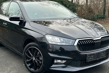 Skoda Fabia 9.000 km 18.750 &euro; Bochum OT Innenstadt 44809