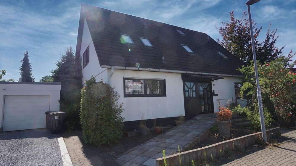 Einfamilienhaus Moers - 6 Zimmer, 176 m&sup2;, 370.000&euro; | Angebot:27110781