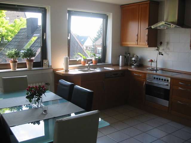 Etagenwohnung Ratingen Lintorf - 3 Zimmer, 80 m&sup2;, 222.000&euro; | Angebot:25299129