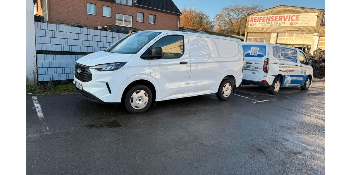 Ford Transit Custom 9.000 km 26.499 &euro; Ratingen 40880