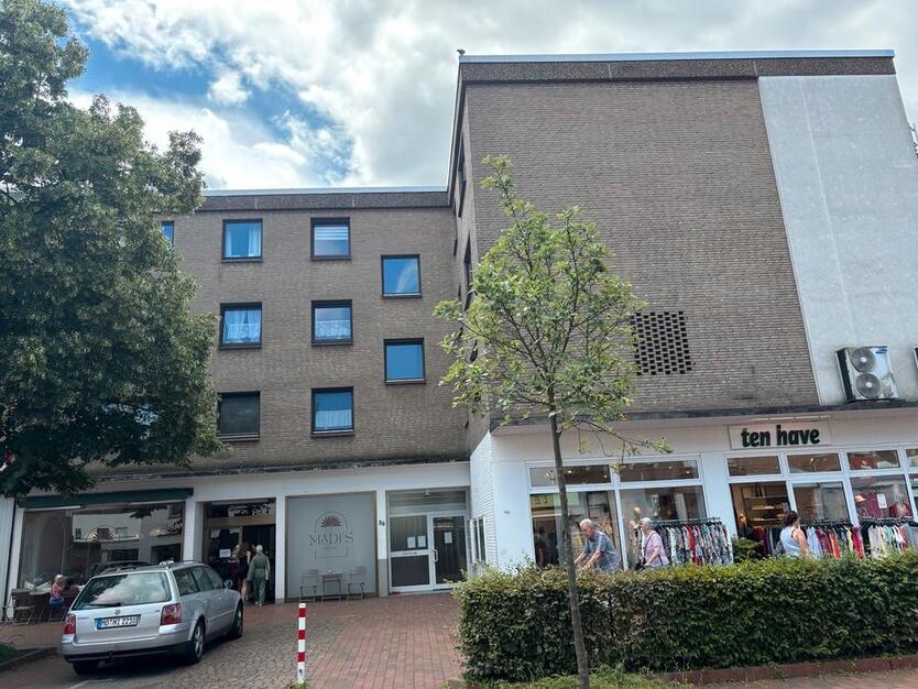 Schön geschnittene 4-Zimmer ETW mit Garage in Voerde von privat