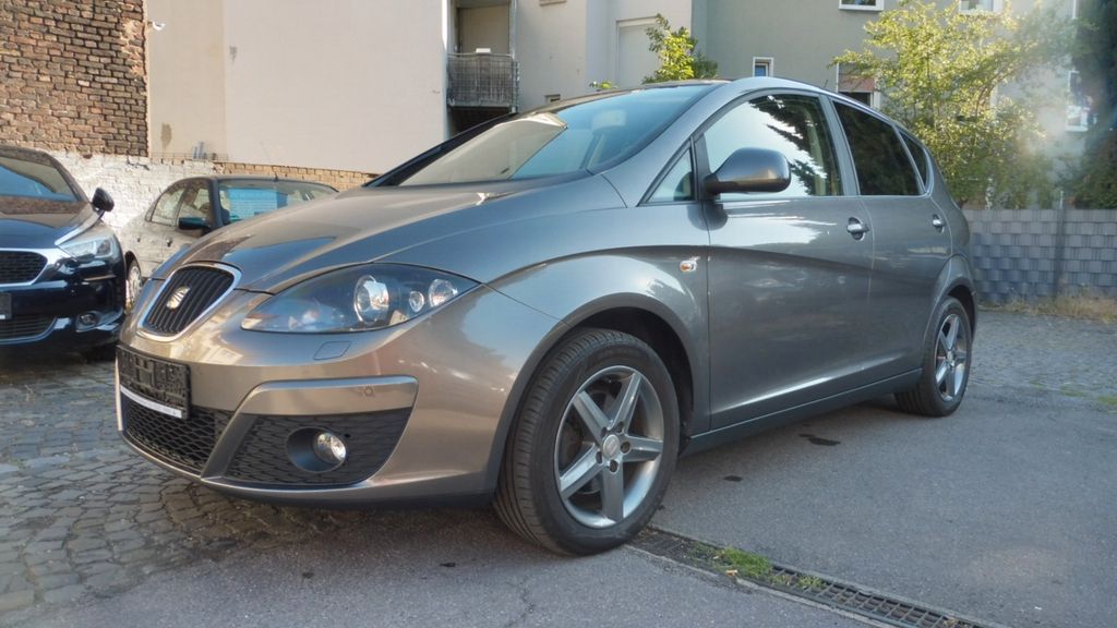 Seat Altea 89.987 km 7.950 &euro; Bochum-Wattenscheid 44866