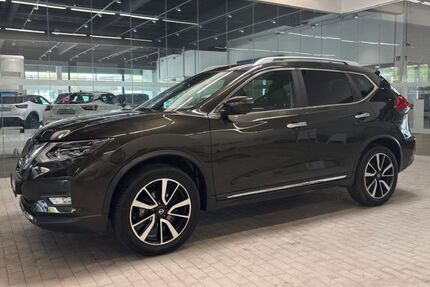 Nissan X-Trail 51.789 km 17.690 &euro; Duisburg 47167