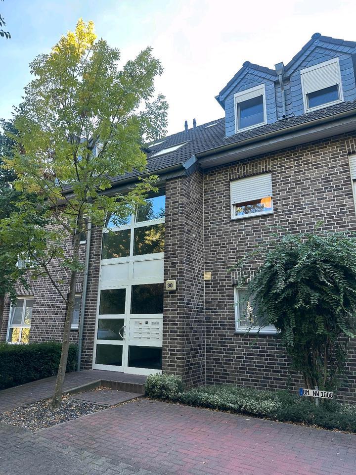 Stilvolle Maisonette Wohnung in grüner Lage