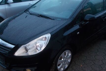 Opel Corsa 173.000 km 2.390 &euro; Bochum 44809