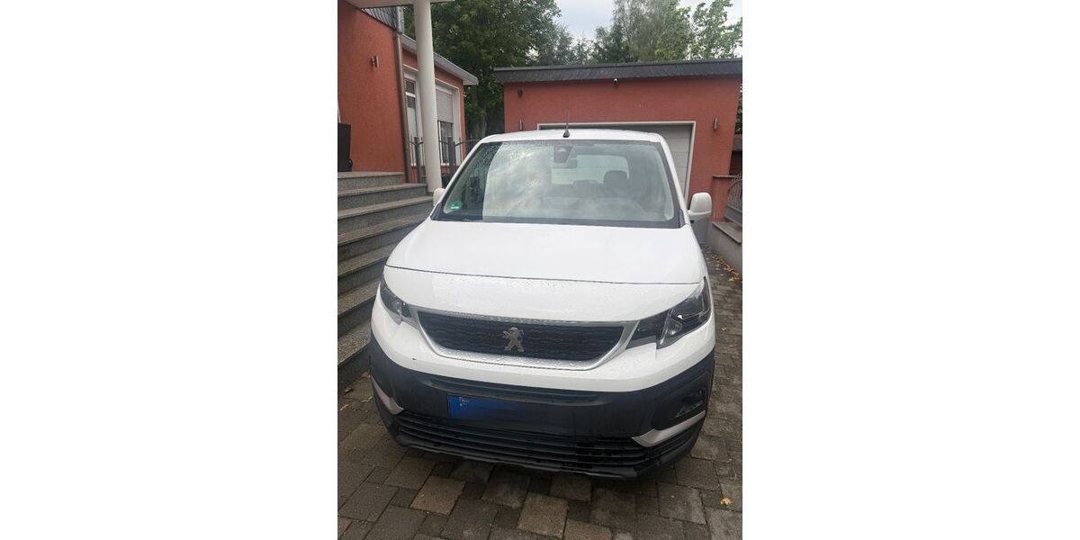 Peugeot Rifter 102.400 km 11.900 &euro; Essen 45356