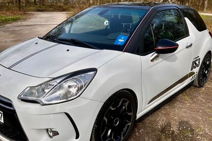 Citroen DS3 158.000 km 3.900 &euro; Oberhausen 46119