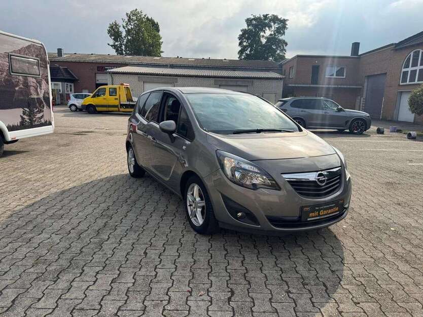 Opel Meriva 110.442 km 5.550 € Gelsenkirchen 45881