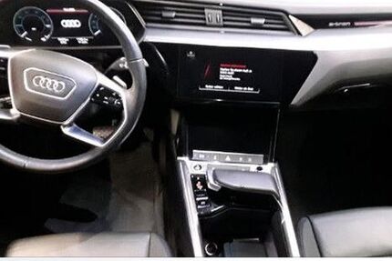 Audi e-tron 19.425 km 35.890 &euro; Duisburg 47178