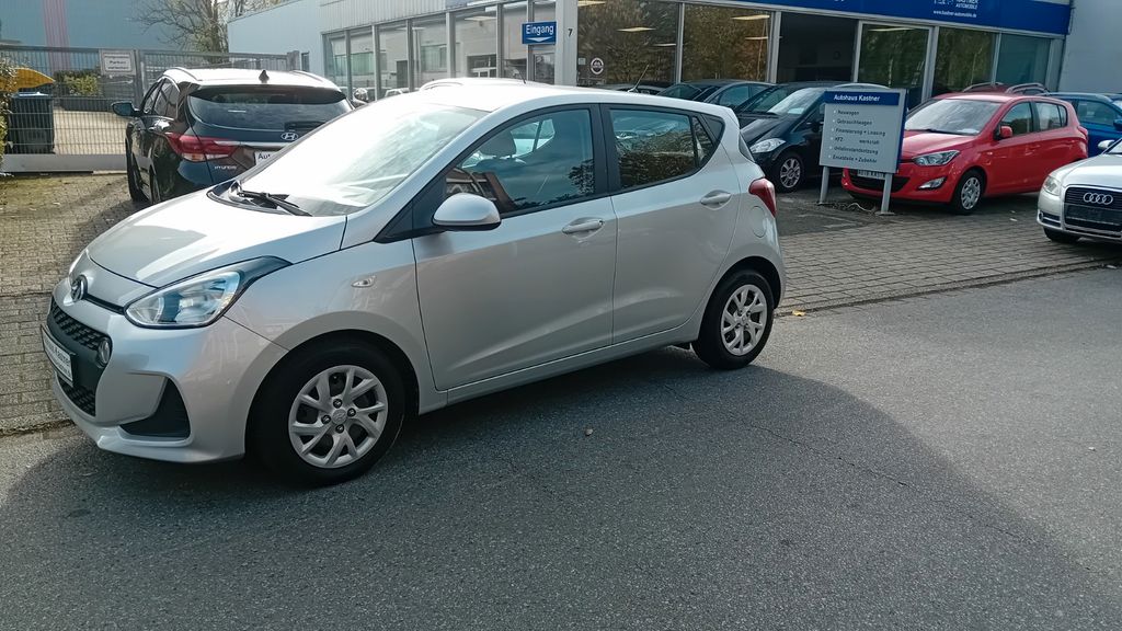 Hyundai i10 69.750 km 8.950 &euro; Duisburg 47269