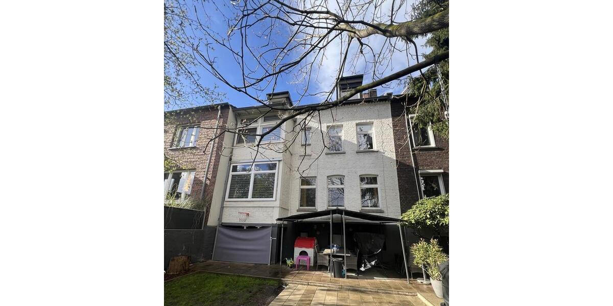 Mehrfamilienhaus, Wohnhaus Duisburg Mittelmeiderich - 7 Zimmer, 227 m&sup2;, 355.000&euro; | Angebot:26951349