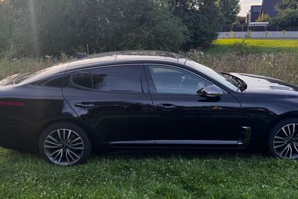 Kia Stinger 129.000 km 20.500 &euro; Voerde 46562