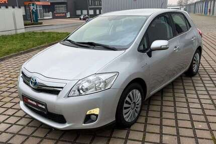 Toyota Auris 89.000 km 8.450 &euro; Essen 45329
