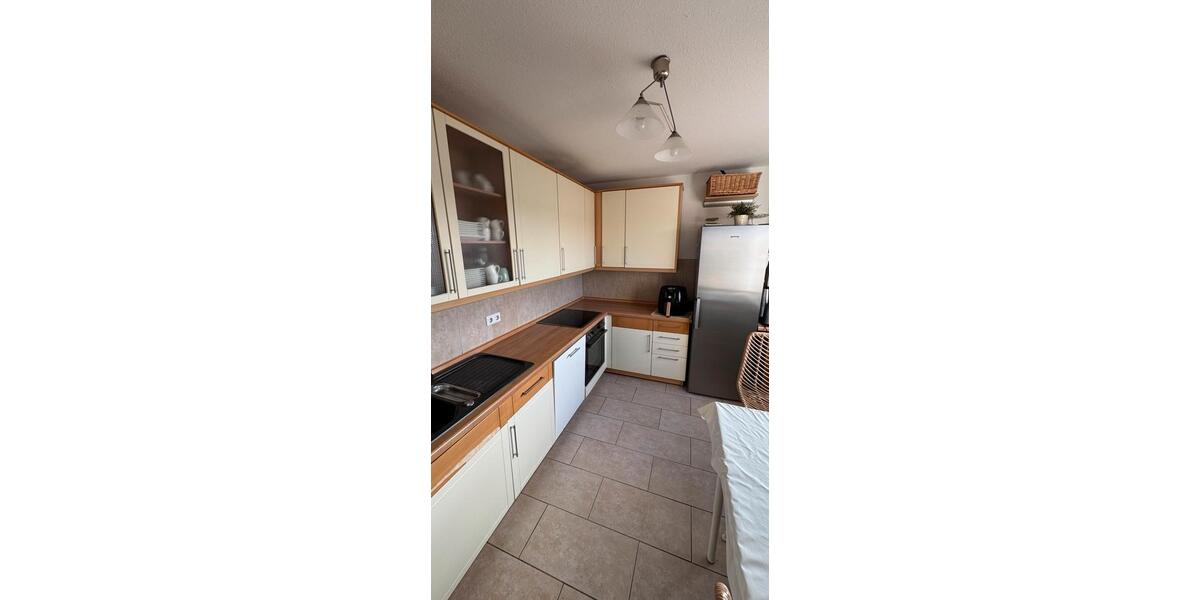 Etagenwohnung Duisburg Walsum - 4 Zimmer, 84 m&sup2;, 229.000&euro; | Angebot:27081321
